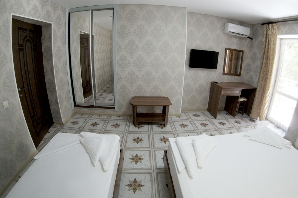 Апартаменты - 2 спальни с кухней, 50 кв.м